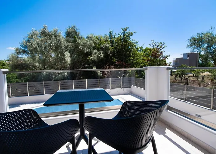 Gazde/Camere de închiriat Aurelia *